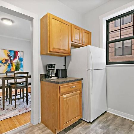 Well-Furnished 1Br Apt In Popular Spot - Belmont J3 Chicago Kültér fotó