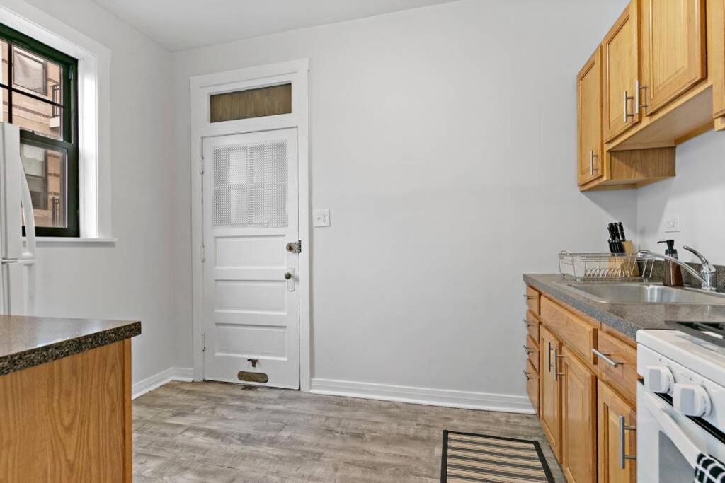 Well-Furnished 1Br Apt In Popular Spot - Belmont J3 Chicago Kültér fotó